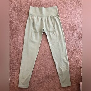 NVGTN leggings large